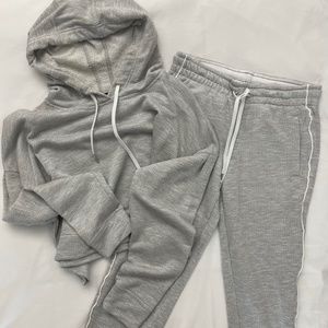 🎉 Alala Hoodie Sweater and Jogger Sweatpants Set